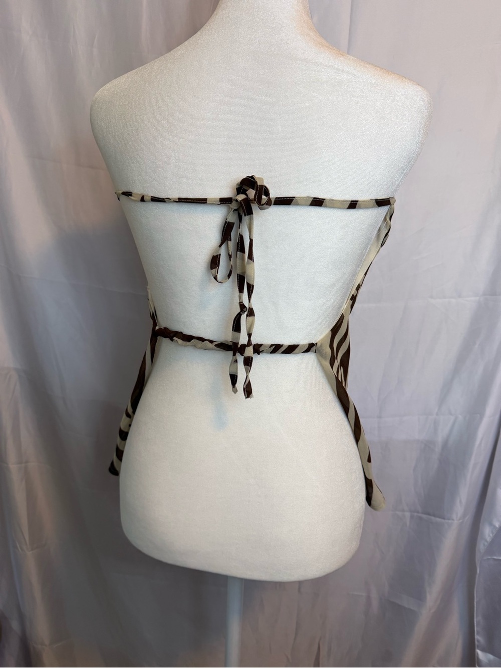 Runaway The Label Zebra Print Tie-Back Halter Top XS - Picture 2 of 4